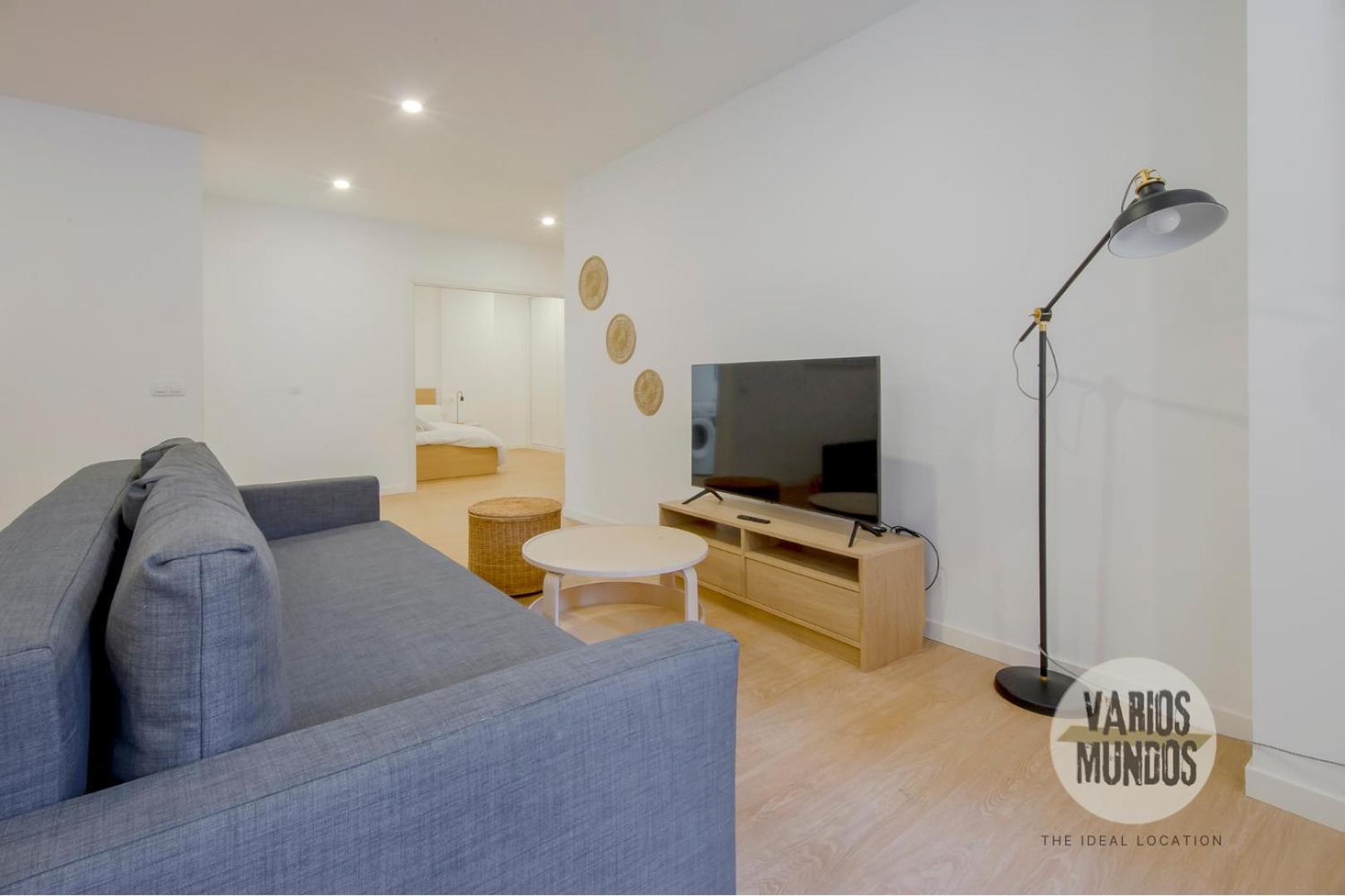 Escapada Con Parking 3, Vive La Latina Apartamento Madri